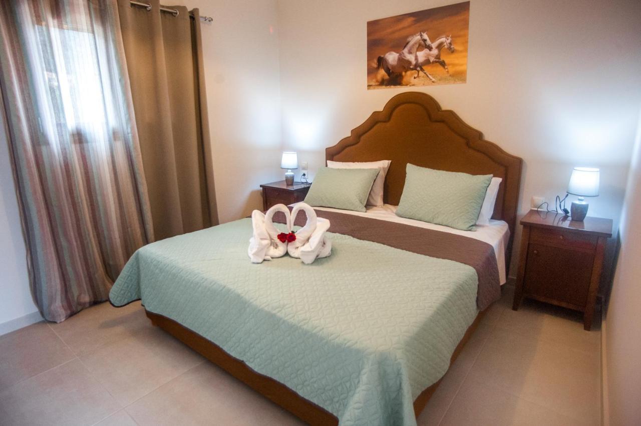 Ta Didymakia Apartments. Apartment *