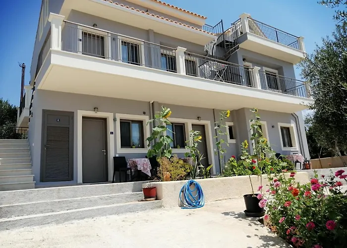 Ta Didymakia Apartments.
